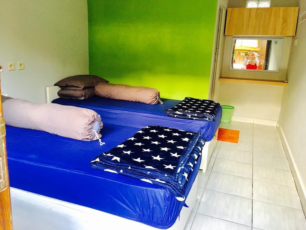 Guest House Rumah Lombok Syariah Mataram Exterior foto