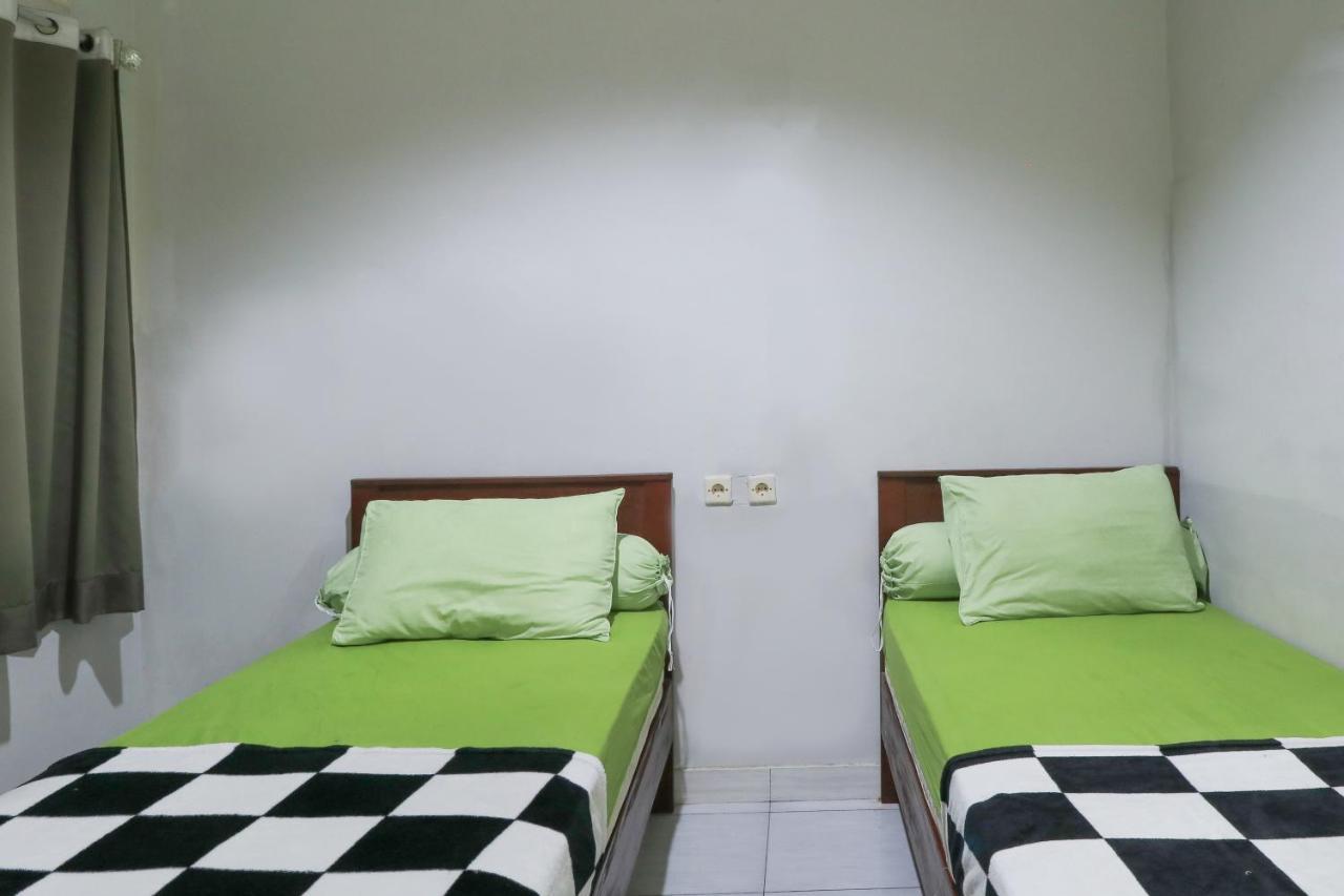 Guest House Rumah Lombok Syariah Mataram Exterior foto